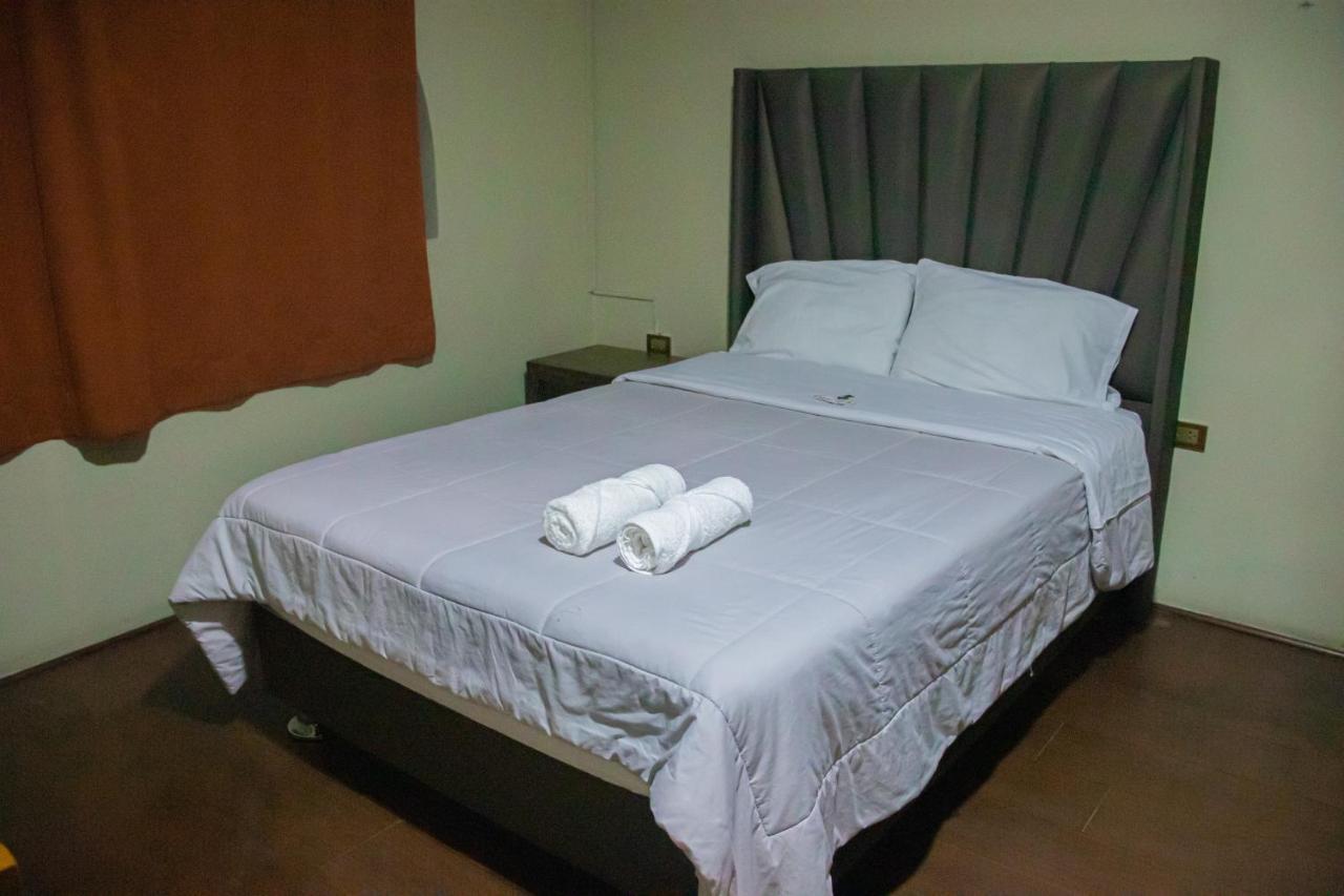 Hostel Thay83 Miraflores Lima Extérieur photo